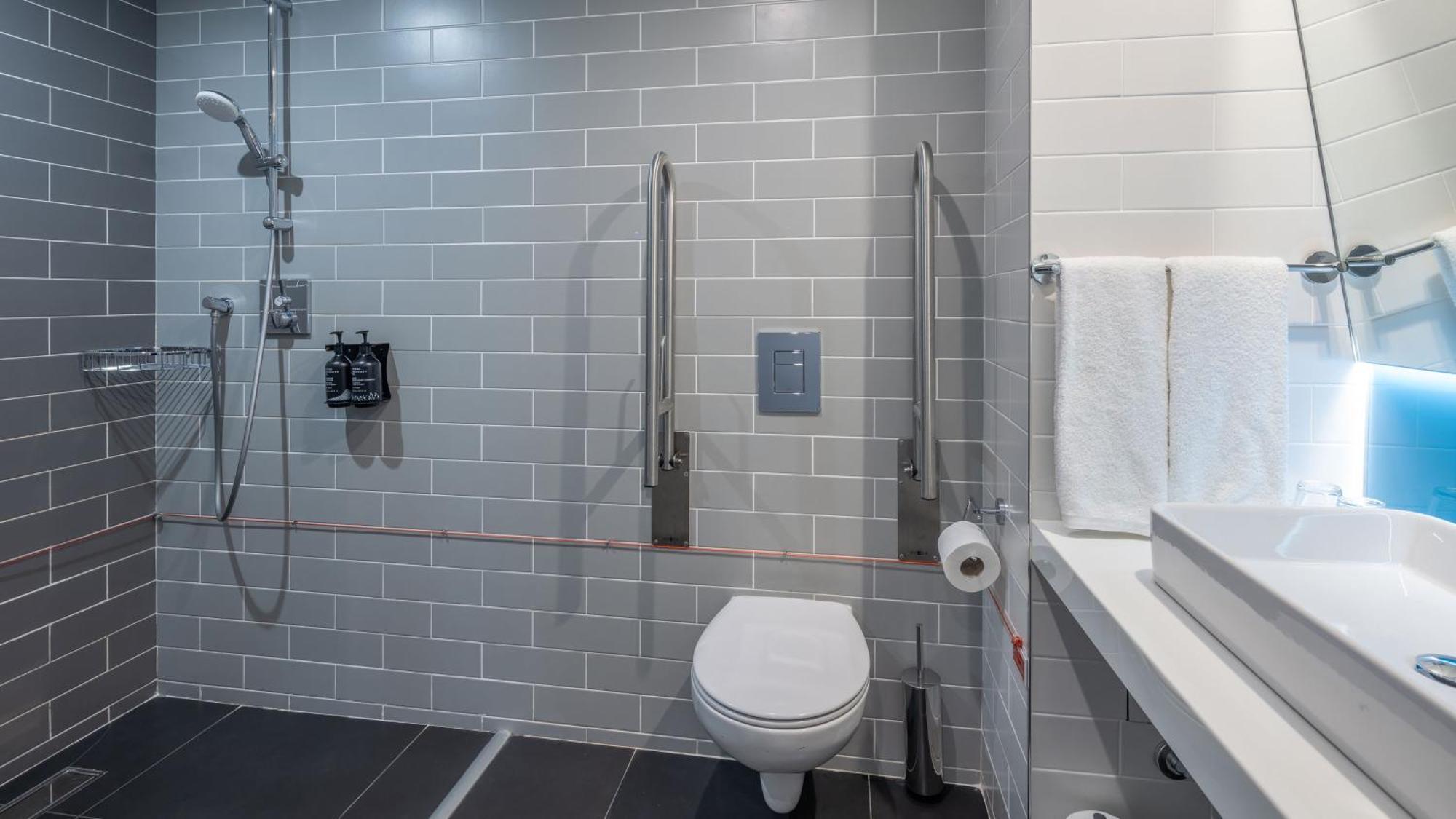 Holiday Inn Express Porto City Centre By Ihg — Photos 3